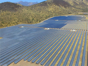 Le Brésil prévoit d'ajouter 19,2 GW de capacité solaire en 2025, signalant un ralentissement de la croissance