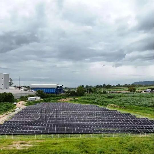 Projet phare | Solution de montage en acier de 998,68 kW — Montage sur poteau en béton en Thaïlande